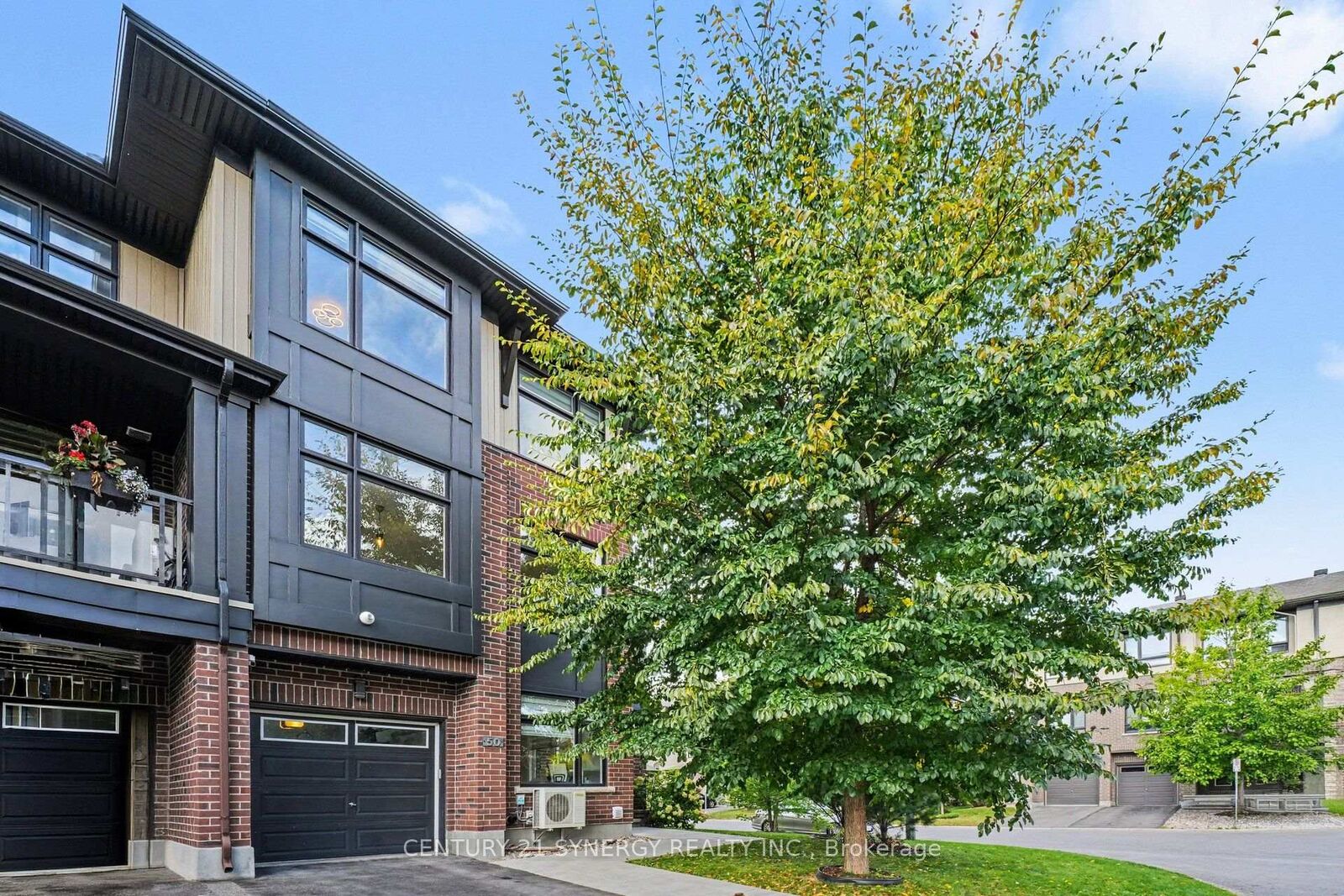 Photo de la propriété:  50 Spicebush Place  ON K2J 5Z6 