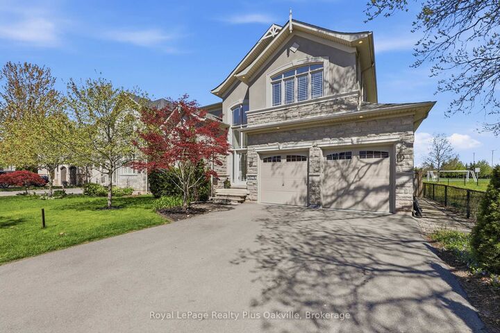 Property Photo:  2363 Yolanda Drive  ON L6L 2H9 