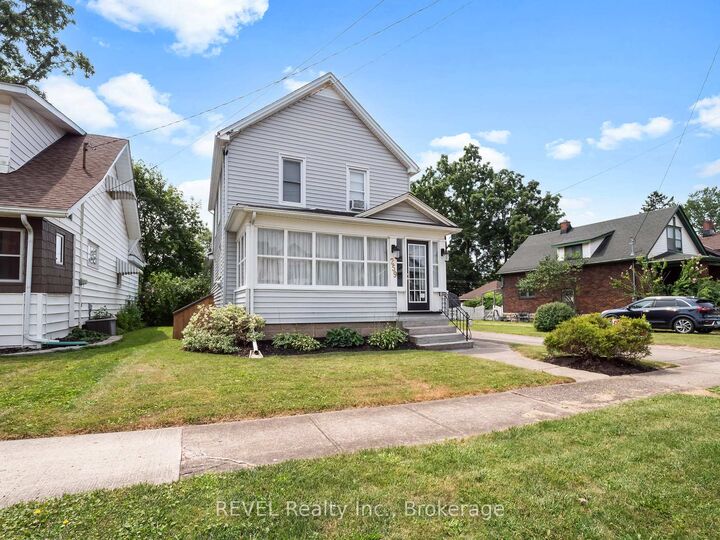 Property Photo:  259 Dufferin Street  ON L2A 2T7 
