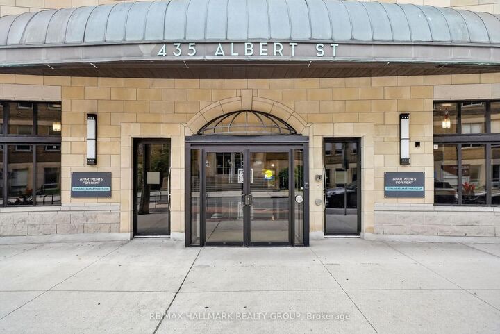 Property Photo:  435 Albert Street 1011  ON K1R 7X4 