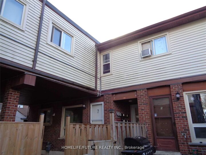 Property Photo:  255 Porter Street 24  ON L1J 1N3 