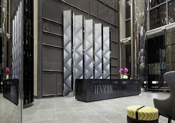 Property Photo:  10 York Street 1308  ON M5H 0E1 