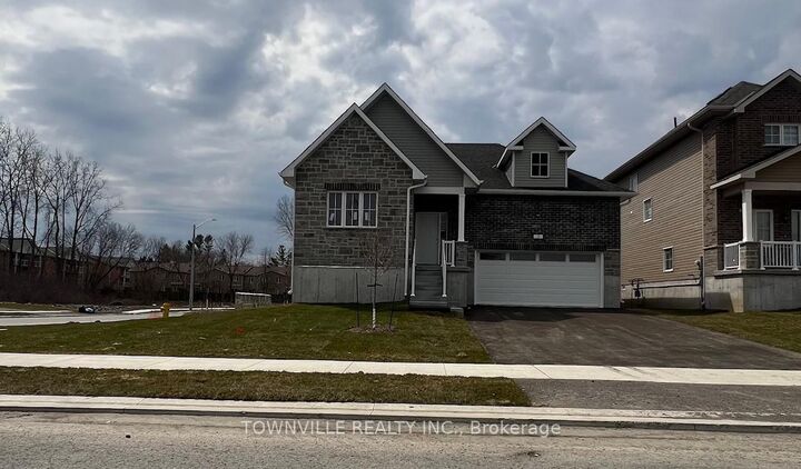 Property Photo:  3 Bradden Crescent  ON K8N 0T8 