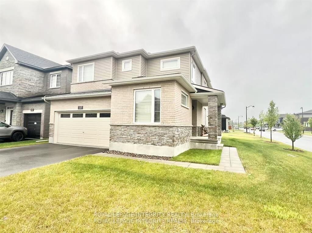 Property Photo:  169 Gosling Crescent  ON K2W 0K7 