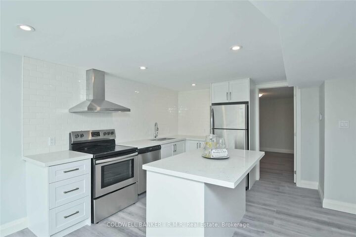 Property Photo:  760 Ashley Court Lower  ON L1G 2Y5 