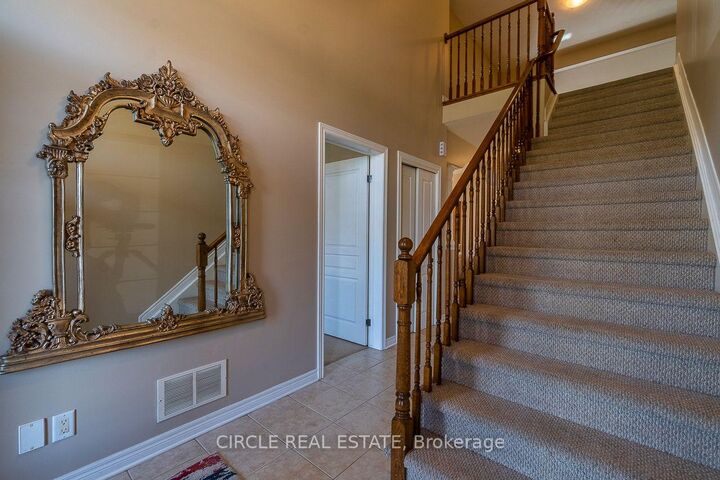 Photo de la propriété:  501 Gorham Road  ON L0S 1N0 