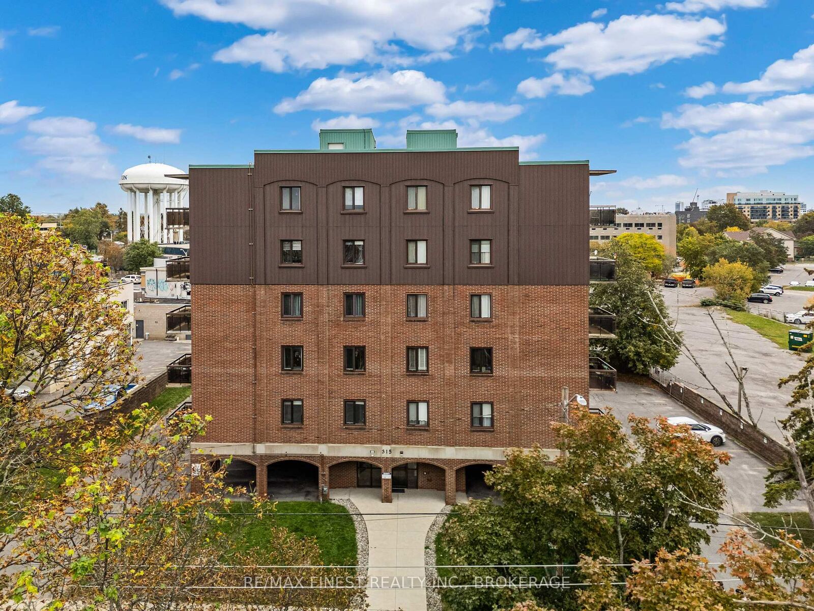 Property Photo:  315 Regent Street 501  ON K7L 4K7 
