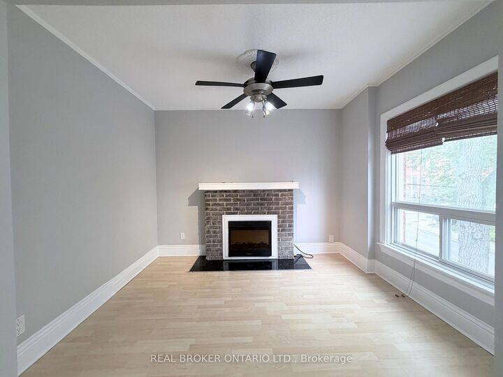 Property Photo:  189 Stinson Street 2  ON L8N 1T2 