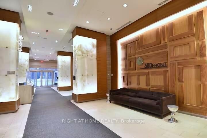 Property Photo:  300 Front Street W 1204  ON M5V 0E9 
