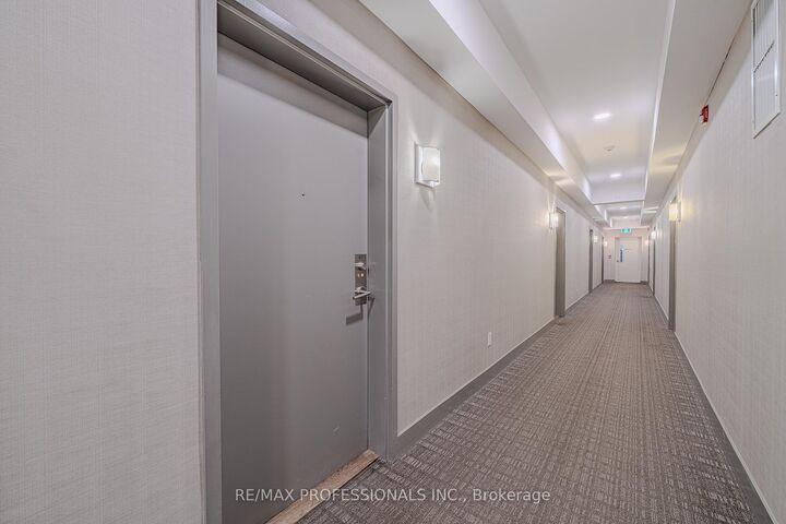 Property Photo:  5155 Sheppard   East Avenue 401  ON M1B 0C8 