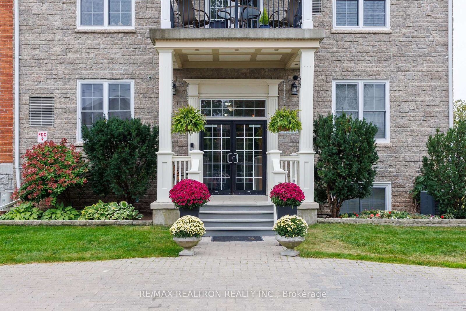 Photo de la propriété:  323 George Street 502  ON K9A 3L9 