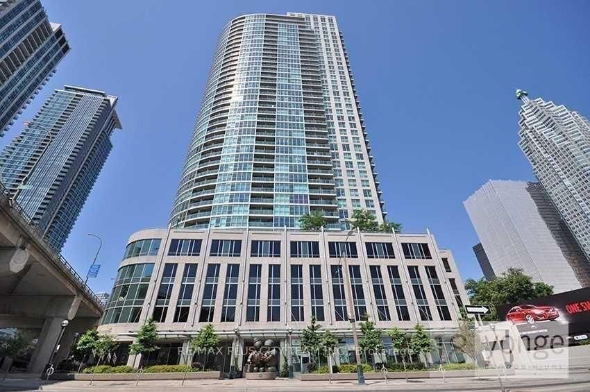 Property Photo: 18 Yonge Street 1314 ON M5E 1R4