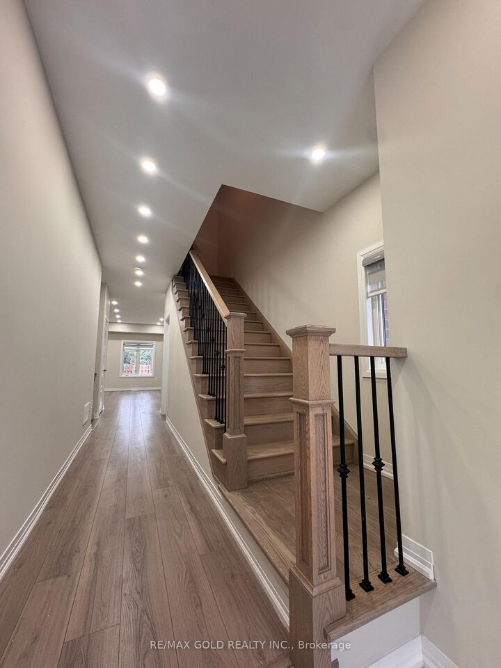 Property Photo:  31 George Brier Drive W  ON N3L 0L1 