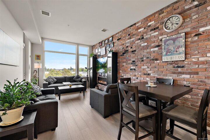 Property Photo:  1216 Carlisle Ave #404  BC V0A 0H5 