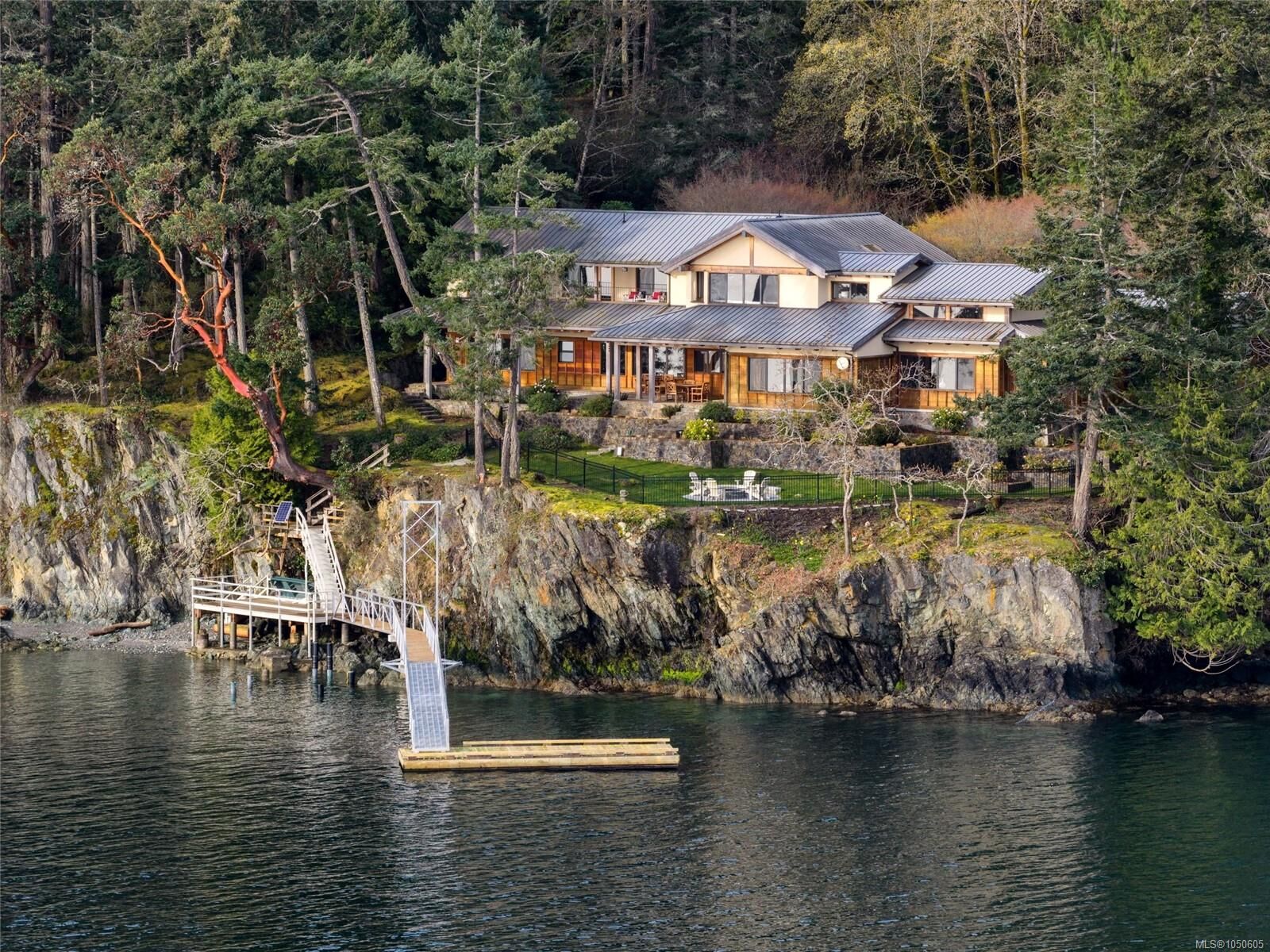 Property Photo:  250 Holmes Rd  BC V8K 1T6 