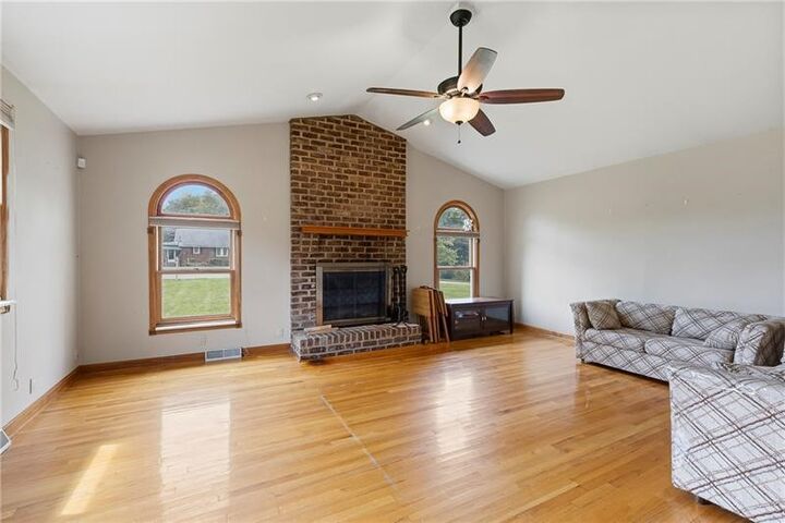 Property Photo:  2619 Linda Dr  PA 15668 