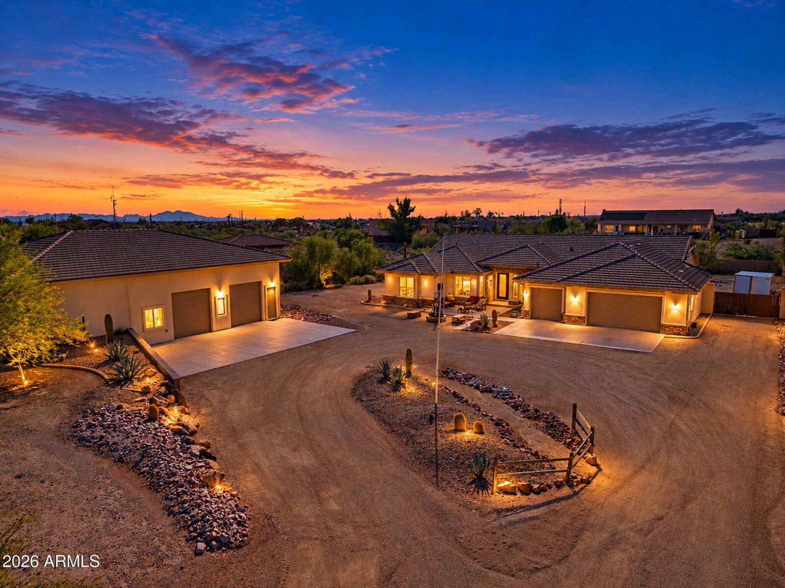 Property Photo: 1532 N Roadrunner Road AZ 85119