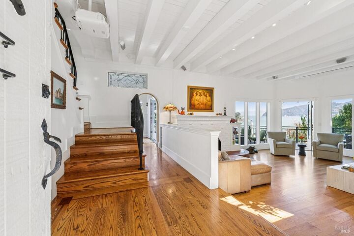 Property Photo:  157 Beach Road  CA 94920 