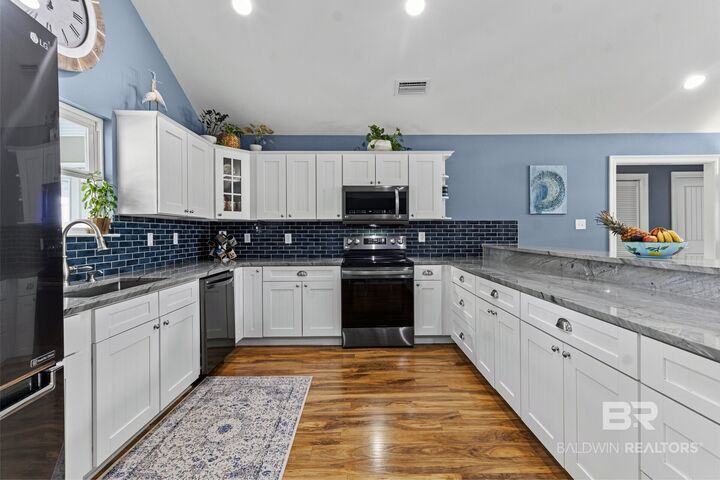 Property Photo:  25577 W Oak Ridge Drive  AL 36561 