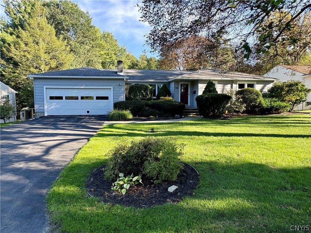 Property Photo:  168 Winston Way  NY 13214 