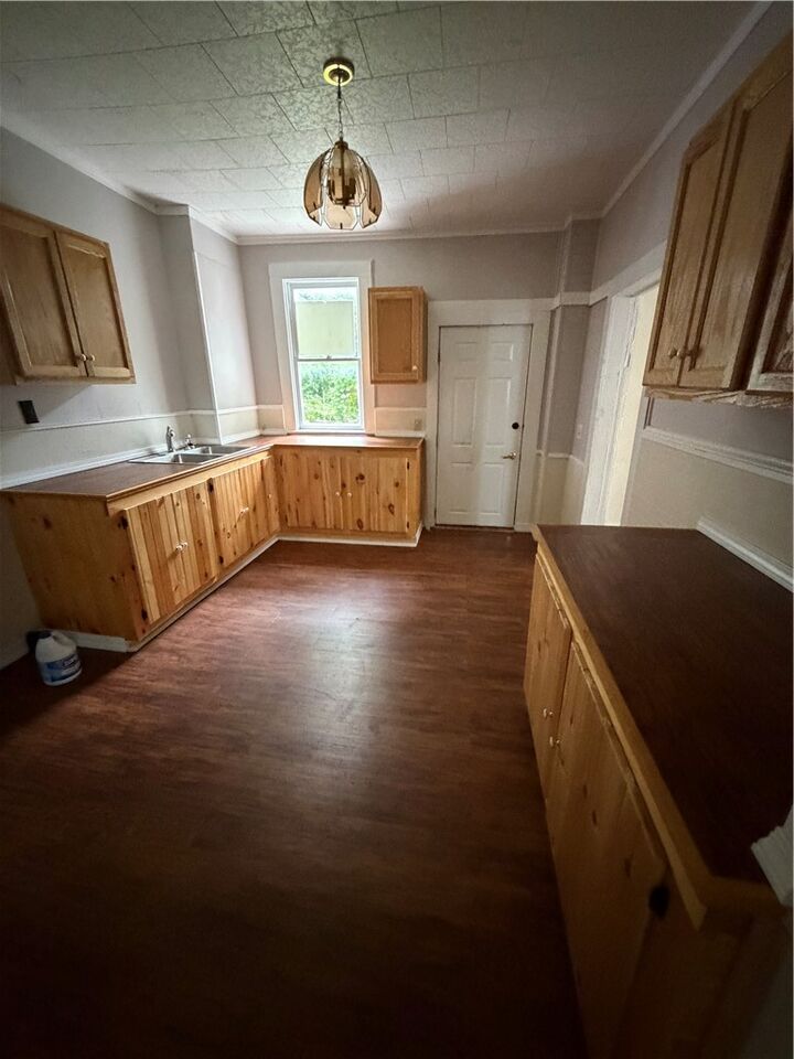Property Photo: 1103 Oak Street NY 14901