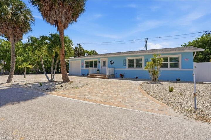 Property Photo: 240 Fairweather Ln FL 33931