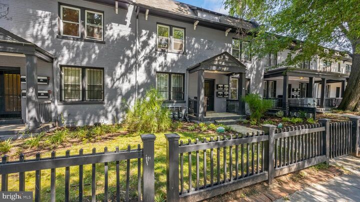 Property Photo:  1658 West Virginia Avenue NE 202  DC 20002 