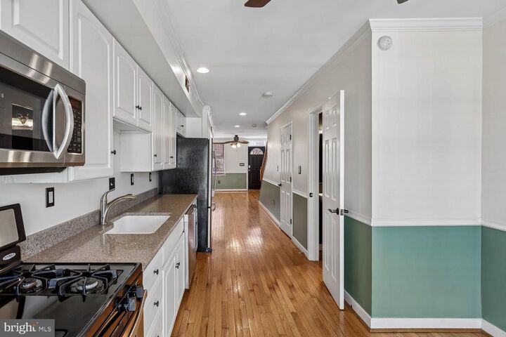 Property Photo:  1618 Marshall Street  MD 21230 