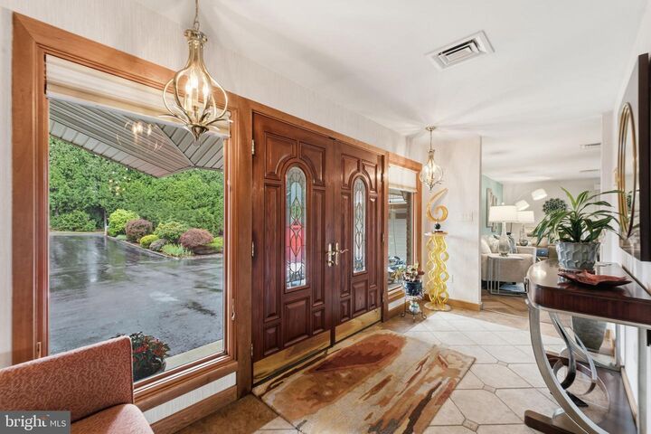 Property Photo:  504 Old Street Road  PA 19053 