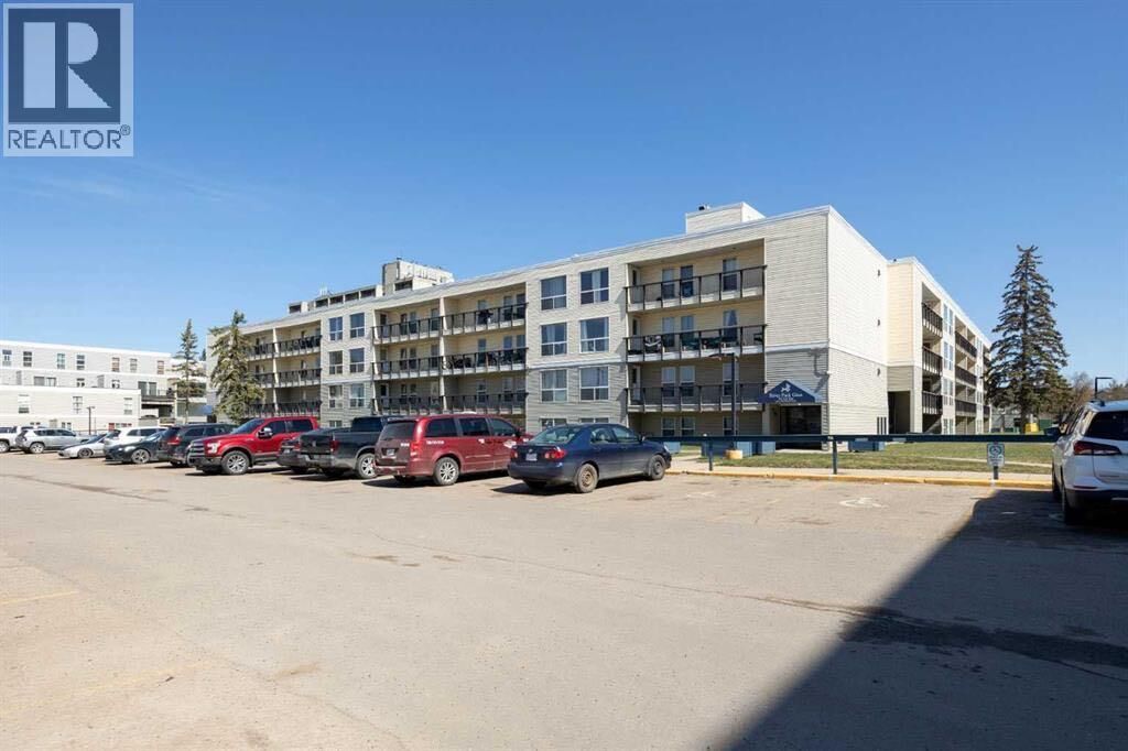 Property Photo:  14921 Macdonald Drive  AB T9H 4H2 