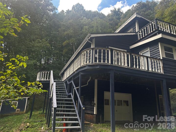 Property Photo:  701 Deacon Road  NC 28714 