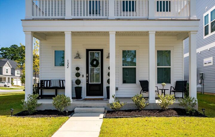 Property Photo:  122 Split Leaf Lane  SC 29483 