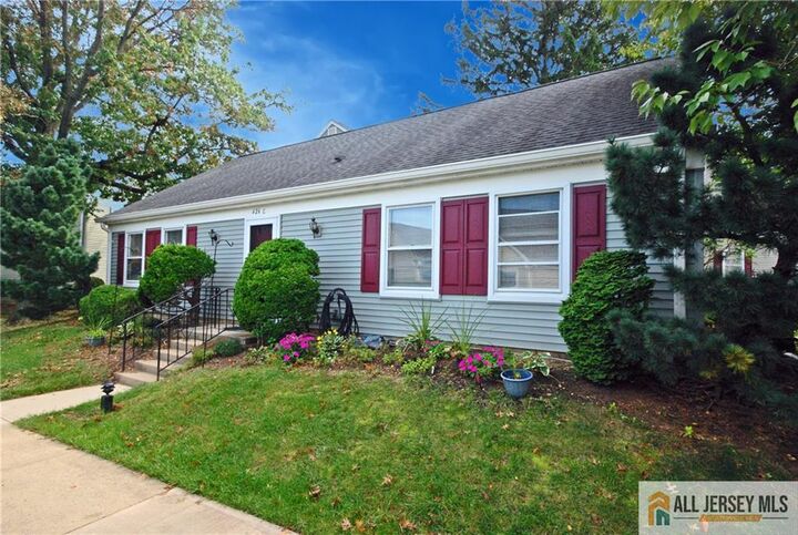 Property Photo:  426 Redding Lane C  NJ 08831 