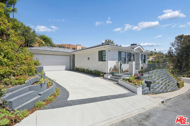 Property Photo: 15201 Mc Kendree Ave CA 90272