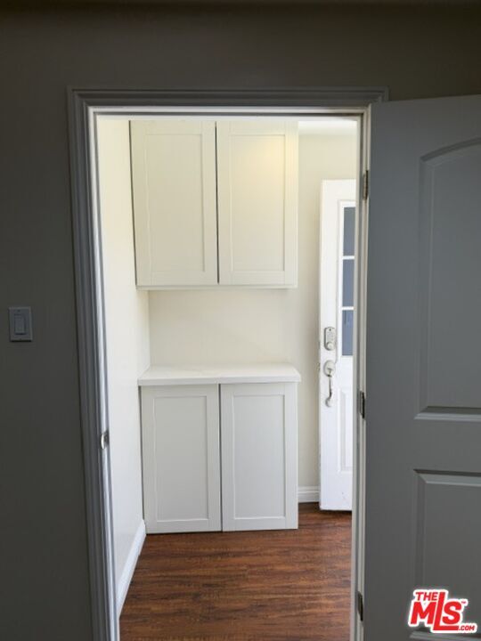 Property Photo:  1314 Omelveny Ave, Unit A  CA 91340 