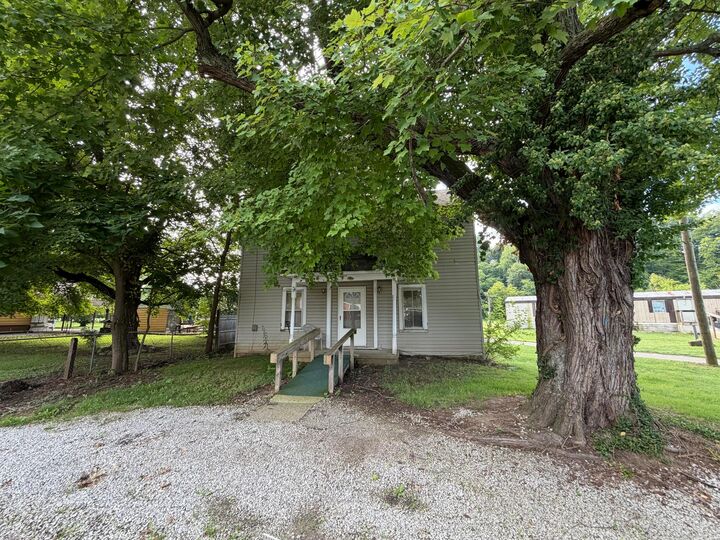 Property Photo:  10498 Mill Street  OH 43149 