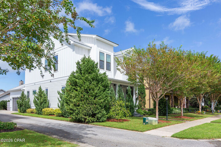 Property Photo: 312 Columbus Street FL 32407
