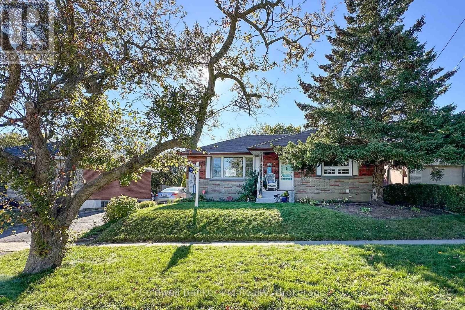 Property Photo:  64 Harris Avenue  ON L1J 5K7 