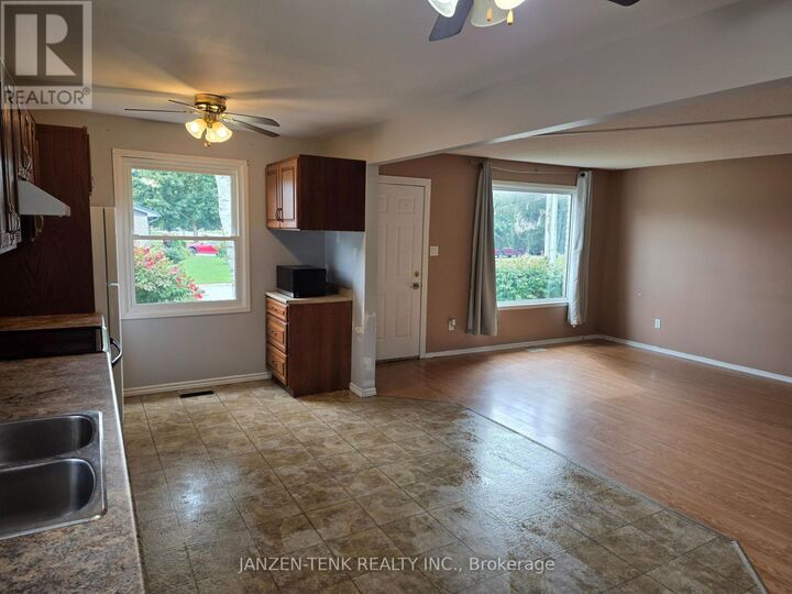 Property Photo:  119 Moore Avenue  ON N5H 2Z8 