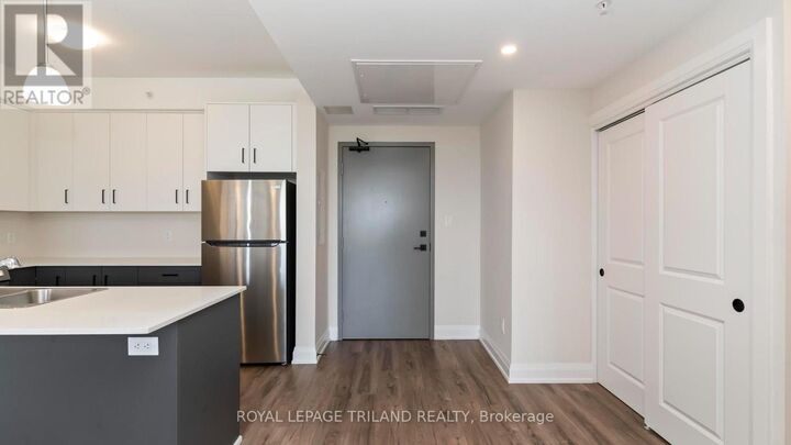 Property Photo:  865 Kleinburg Drive 308  ON N5X 0P4 