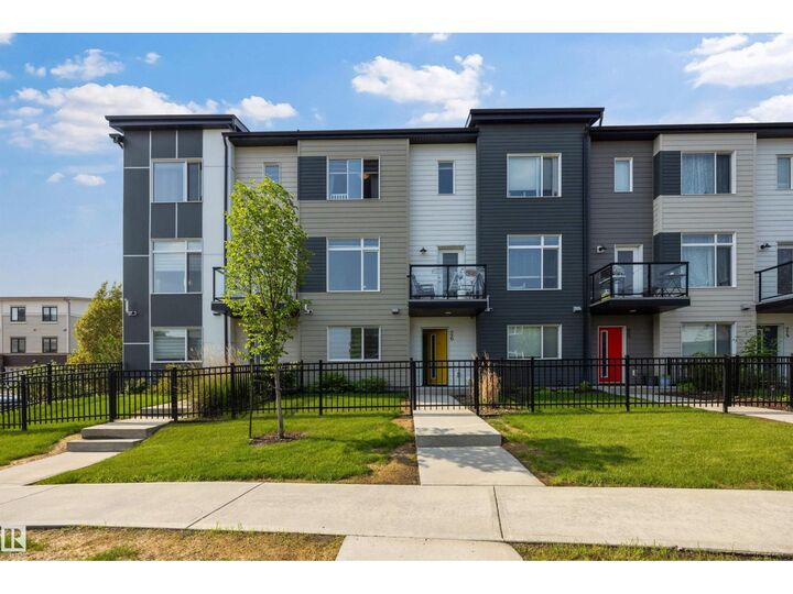 Property Photo: #26 804 Welsh Dr SW AB T6X 1Y8