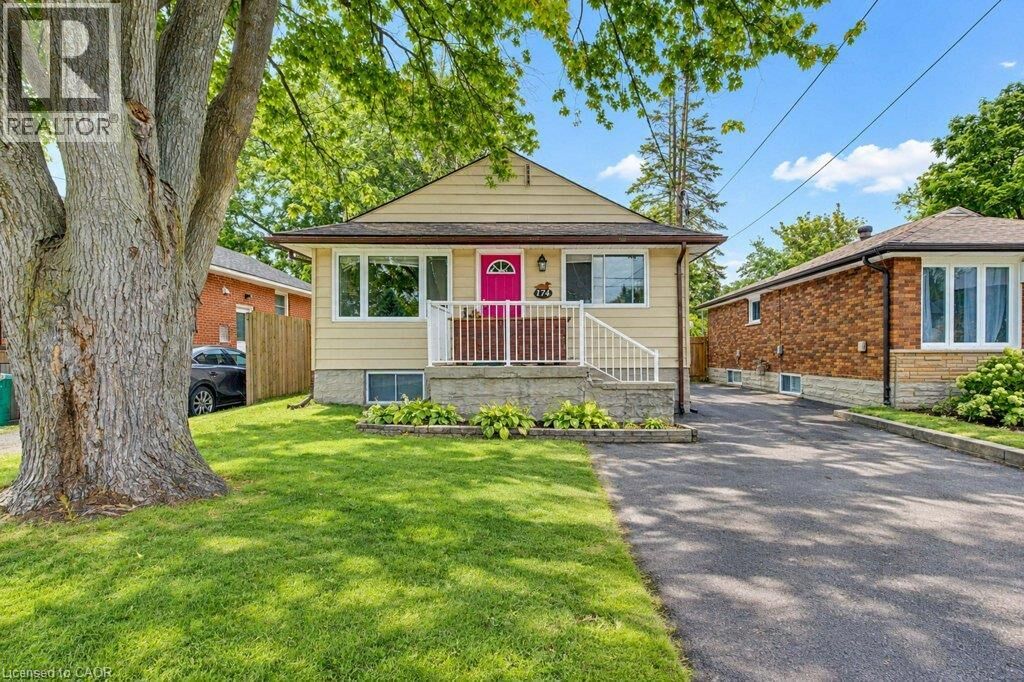Property Photo:  174 Glen Road  ON N2M 3G2 