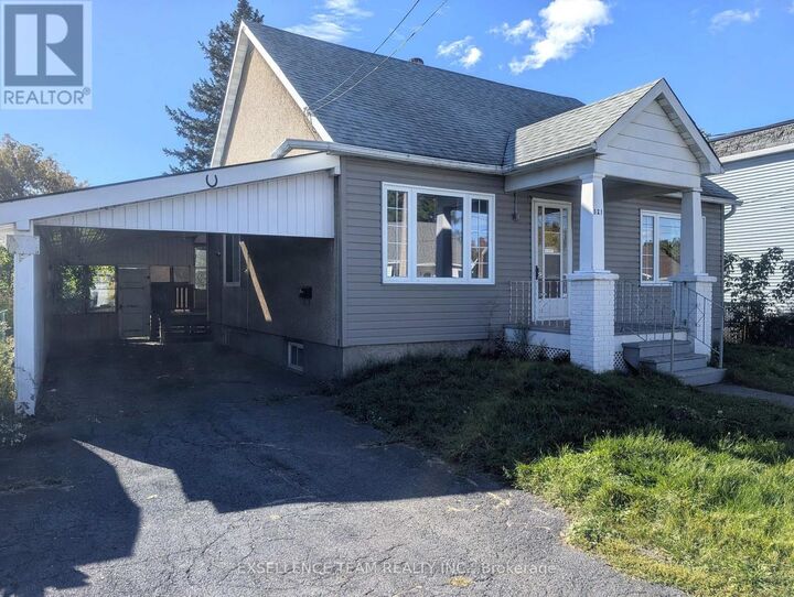 Property Photo: 321 McLean Avenue ON K6J 4L3