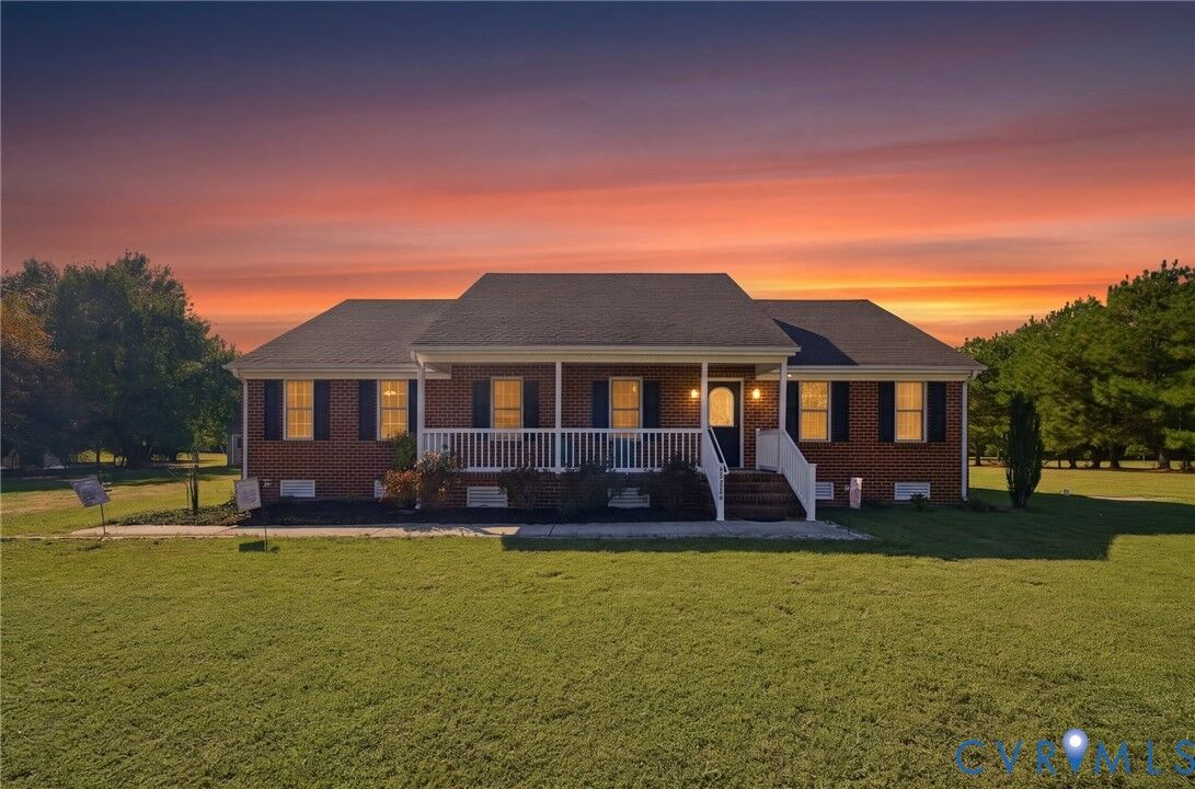Property Photo:  20550 Horseshoe Road  VA 23830 