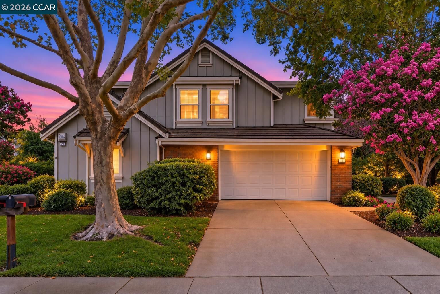 Property Photo: 5 San Carlo Ct CA 94526