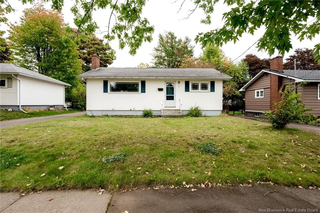Property Photo:  17 Bissett Avenue  NB E1E 2S3 