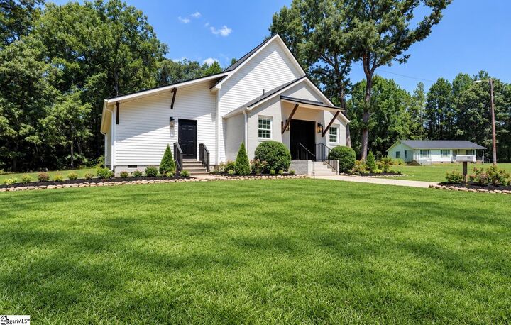 Property Photo:  253 Long Branch Street  SC 29325 