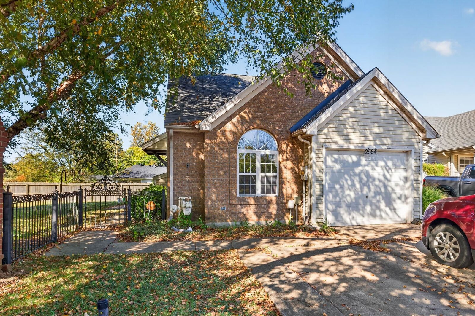 Property Photo:  2584 Arbor Terrace  KY 42303 
