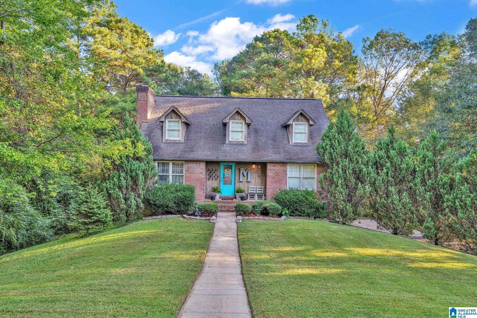 Property Photo:  151 Crest Drive  AL 35062 