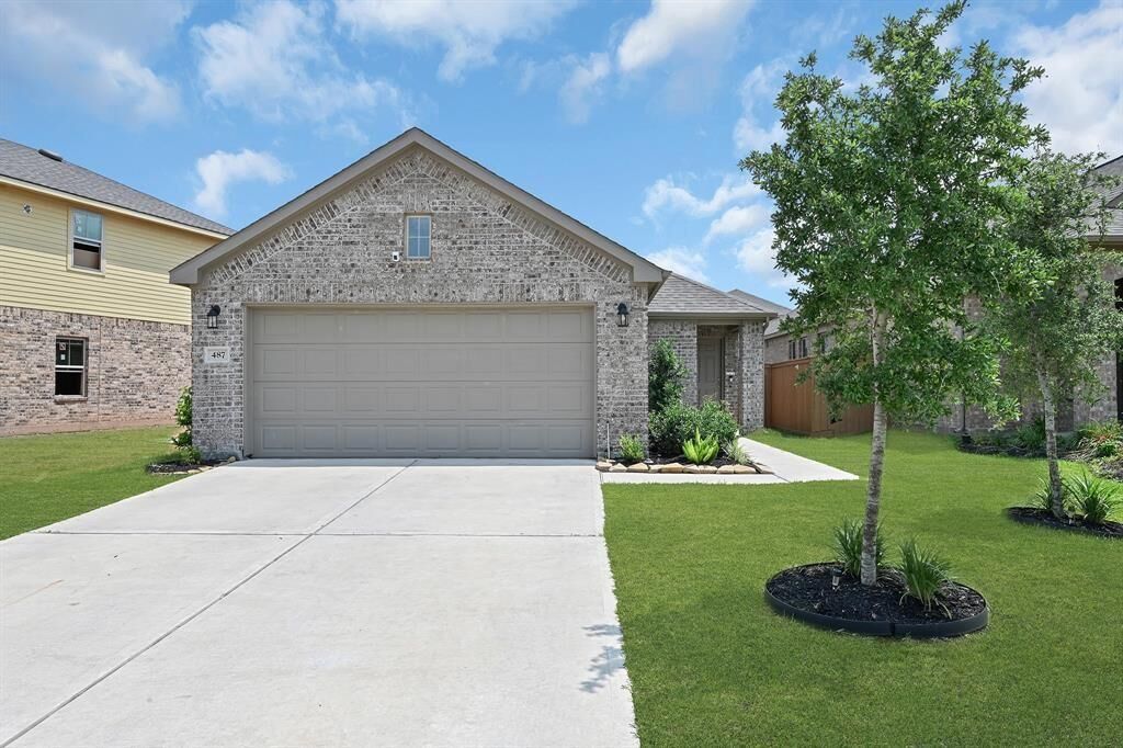 Property Photo:  487 Long Beach Bay Drive  TX 77493 